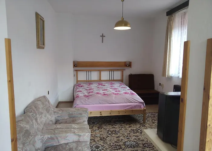 Penzion Vazec شقة